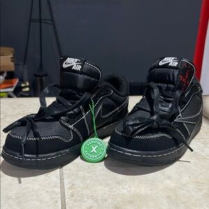 Travis scott x air jordan 1 low og black phantom